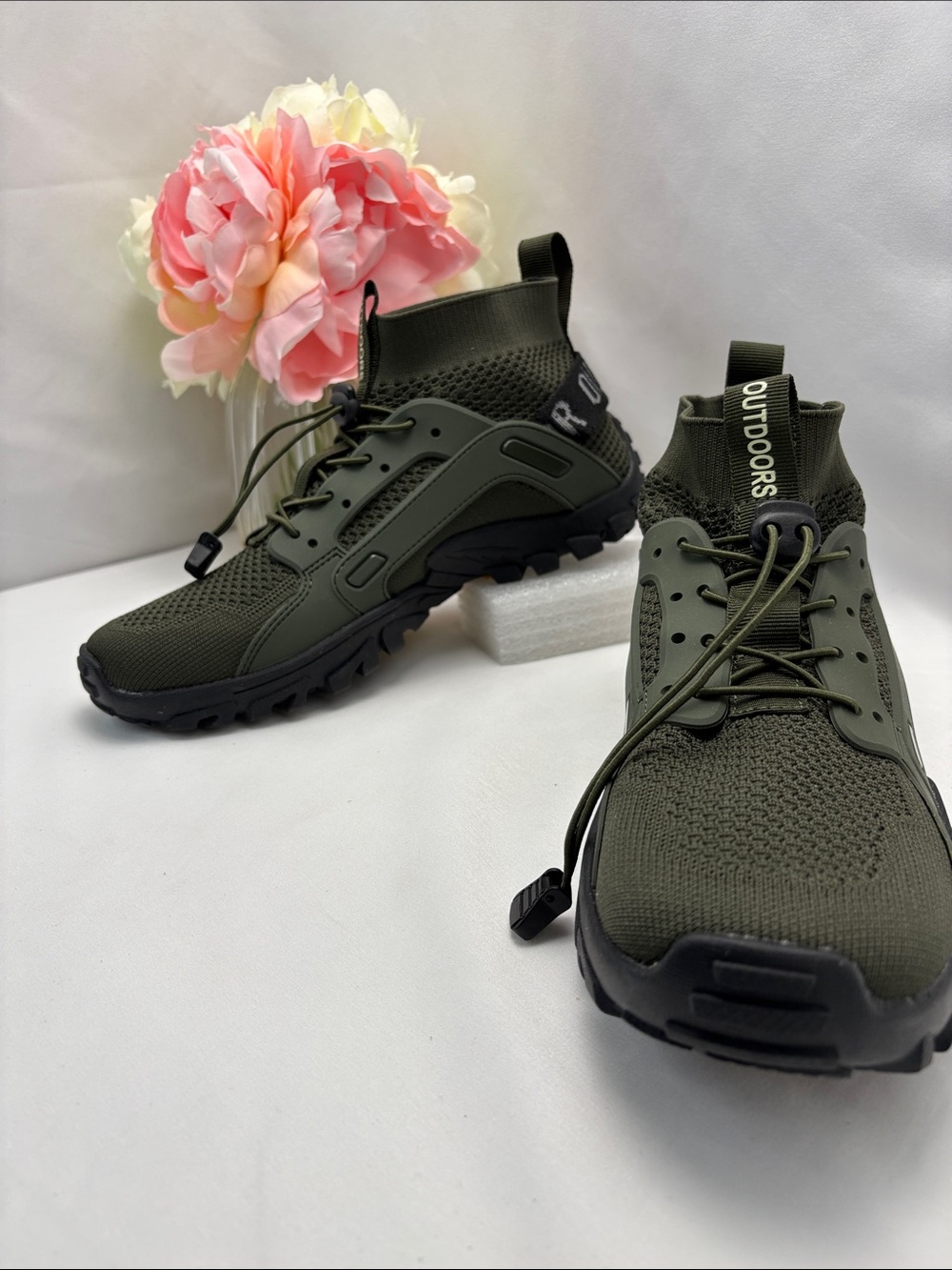 Outdoors Men41/8-8.5 Quick-Drying Anti-Skid Olive Hiking Sneakers #373